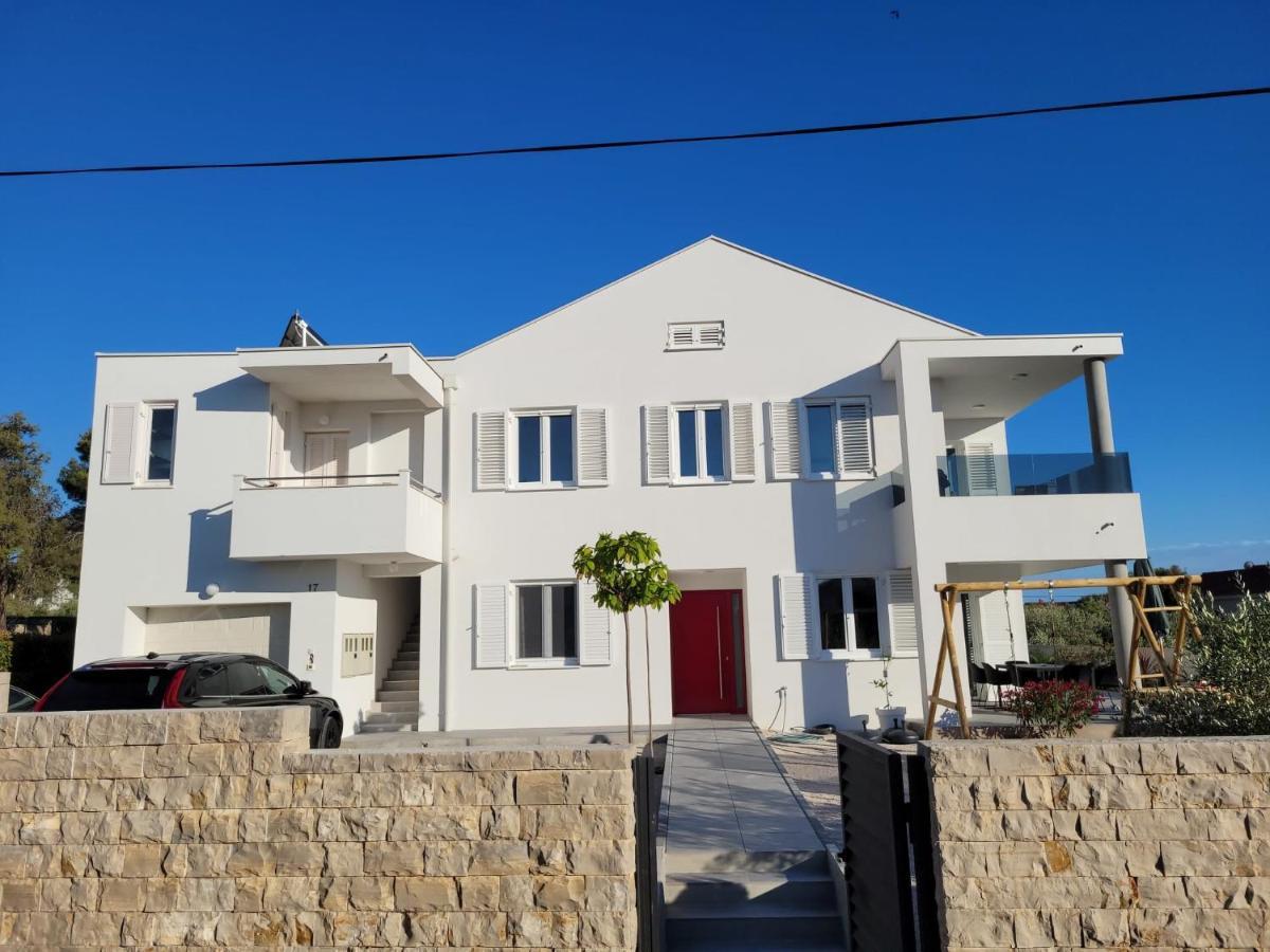 Haus Dalmatia With Heated Pool Apartment Bibinje Exterior photo