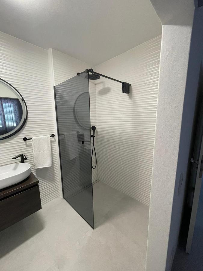 Haus Dalmatia With Heated Pool Apartment Bibinje Exterior photo