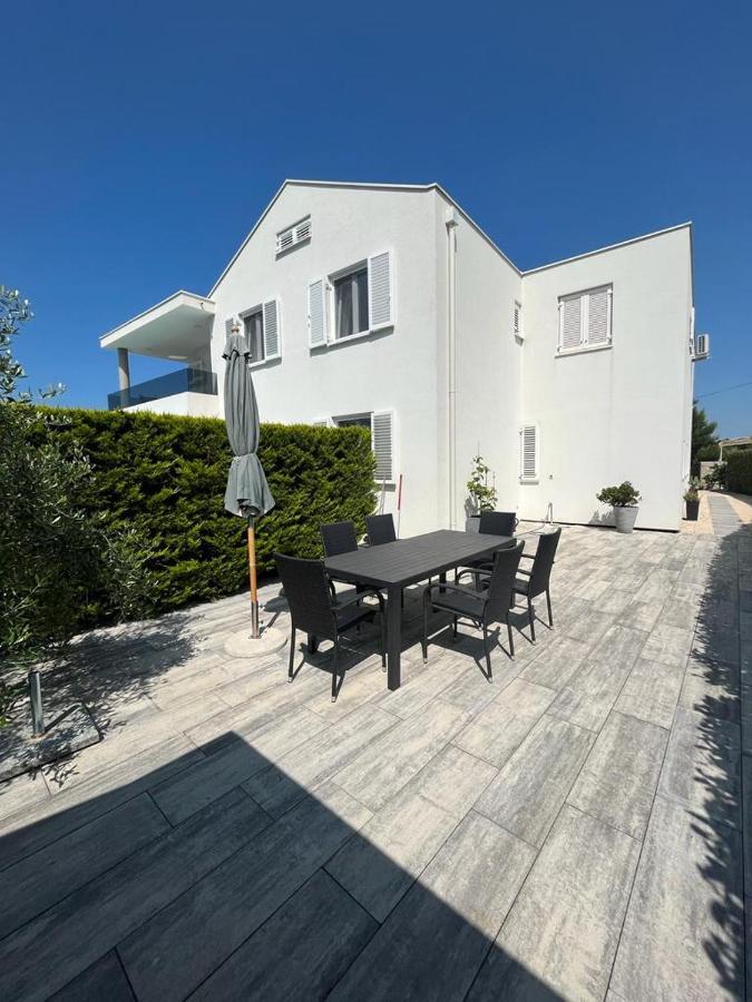 Haus Dalmatia With Heated Pool Apartment Bibinje Exterior photo